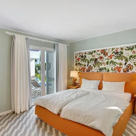 Sierra Del Mar - 12 Personen