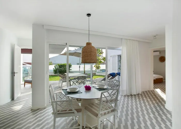 Πάρκο διακοπών Sierra Del Mar - 12 Personen