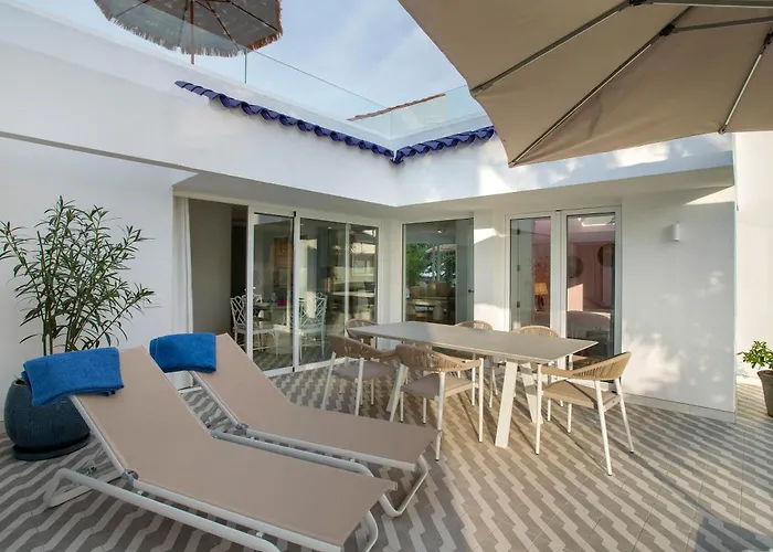 Sierra Del Mar - 12 Personen